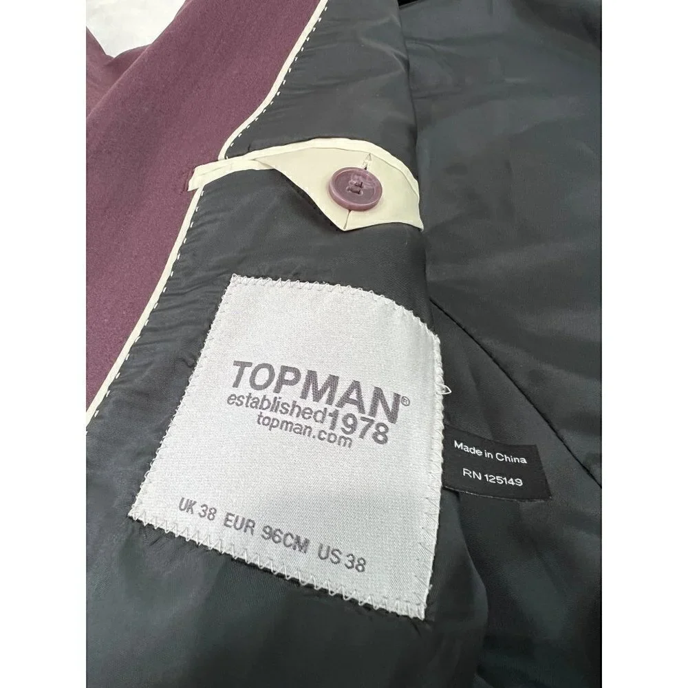 Topman stride through